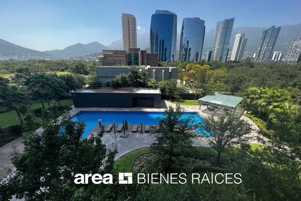 Foto de inmueble en Ricardo margain zozaya, Col. Zona Santa Engracia C.P. 66263, San Pedro Garza García