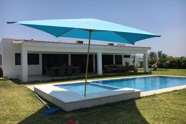 Foto de inmueble en Rinconada San Esteban, Col. Club de Golf Santa Fe C.P. 62790, Xochitepec