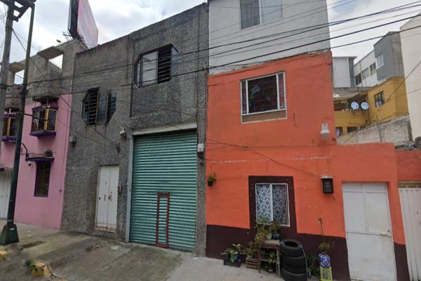 Foto de inmueble en Río Becerra, Col. 8 de Agosto C.P. 03820, Benito Juárez