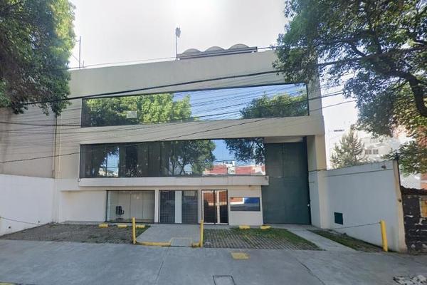 Foto de inmueble en Sadi Carnot, Col. San Rafael C.P. 06470, Cuauhtémoc