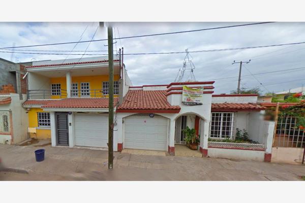 Casa en Salvador Alvarado 2861, Tulipanes, Sinalo... - Propiedades.com