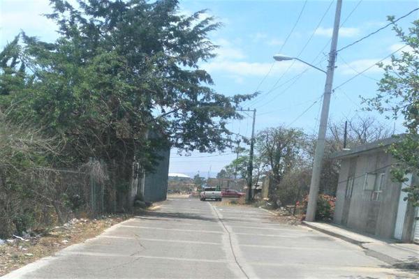 Foto de terreno habitacional en venta en  , san isidro itzícuaro, morelia, michoacán de ocampo, 3279618 No. 04