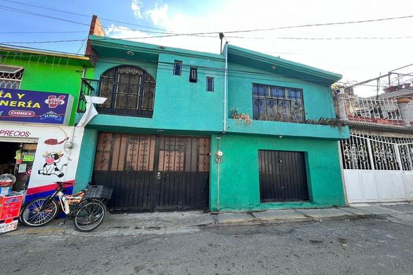 Foto de inmueble en  , Col. San Juan de las Huertas C.P. 51370, Zinacantepec