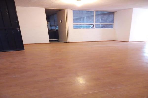 Foto de inmueble en  , Col. San Miguel Chapultepec II Sección C.P. 11850, Miguel Hidalgo