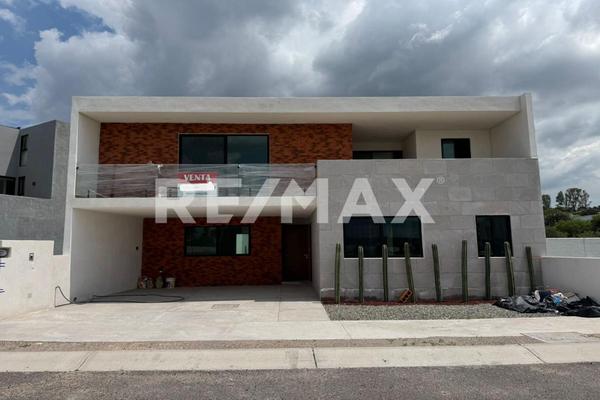 Foto de inmueble en SAN MIGUEL DE ALLENDE,ZIRANDARO, Col. Zirándaro C.P. 37749, San Miguel de Allende