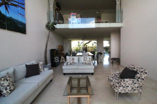 Foto de inmueble en Santa Lucia, Col. Fraccionamiento San Lorenzo C.P. 38136, Celaya