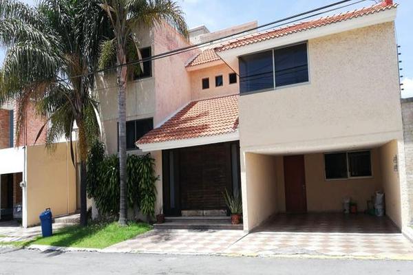 Foto de casa en venta en  , santiago momoxpan, san pedro cholula, puebla, 7907625 No. 01