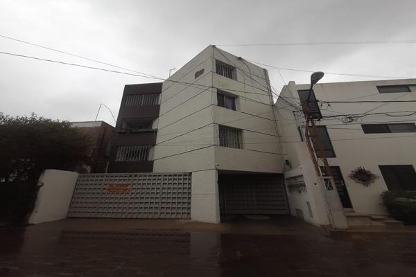 Foto de inmueble en Segunda Privada de Venustiano Carranza #4Int. 301, Col. San Luis Potosí Centro C.P. 78000, San Luis Potosí