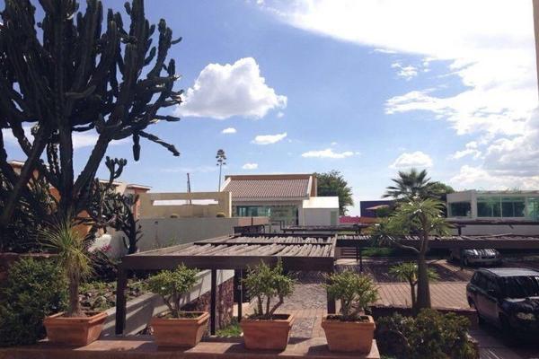 Foto de inmueble en Senda Eterna, Col. Milenio III Fase A C.P. 76060, Querétaro