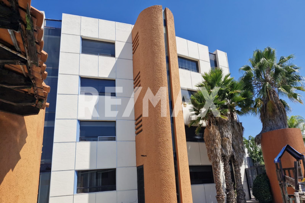 Foto de inmueble en SENDA ETERNA, Col. Milenio III Fase A C.P. 76060, Querétaro