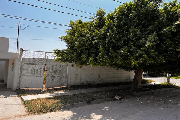 Foto de inmueble en S/N, Col. Las Rosas C.P. 35090, Gómez Palacio