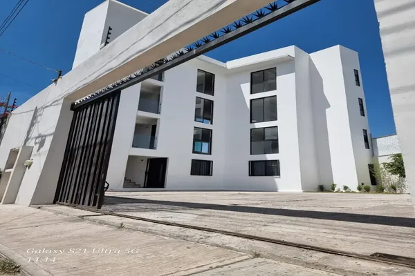 Foto de inmueble en Sn, Col. Santa Cruz Buenavista C.P. 72150, Puebla