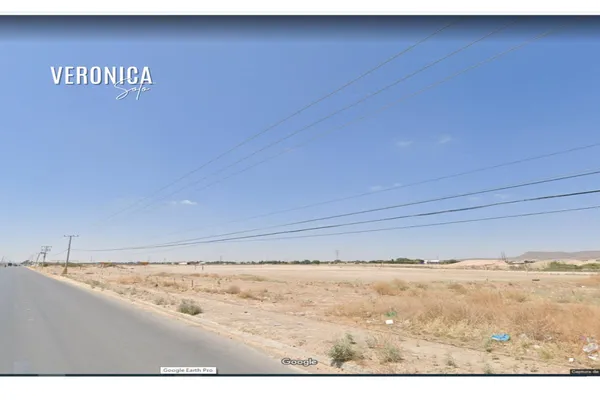 Foto de inmueble en Sobre Blvd. Oscar Flores #1, Col. Juárez C.P. 32190, Juárez