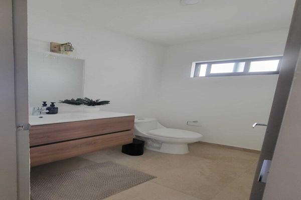 Foto de inmueble en Sorrento, Col. Residencial San Marino C.P. 22567, Tijuana