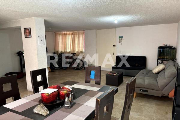 Foto de inmueble en sv de los arcos, Col. San Juan Totoltepec C.P. 53270, Naucalpan de Juárez