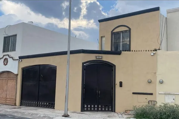 Foto de inmueble en Talavera #161, Col. Jardines Coloniales C.P. 25206, Saltillo