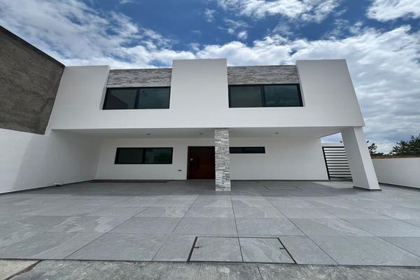Foto de inmueble en Tamarindos, Col. Las Calzadas C.P. 34144, Durango