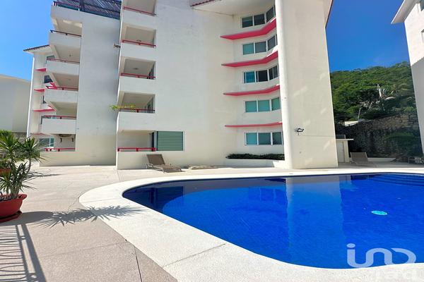 Foto de inmueble en Teniente de navío Gabriel cruz diaz edif fuego, Col. Lomas de Costa Azul C.P. 39830, Acapulco de Juárez