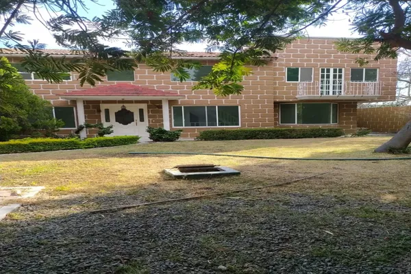 Foto de inmueble en Tilaco #35, Col. Colinas del Bosque 1a Sección C.P. 76904, Corregidora