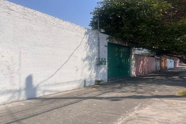 Foto de inmueble en Tlatilco, Col. Ignacio Allende C.P. 02810, Azcapotzalco