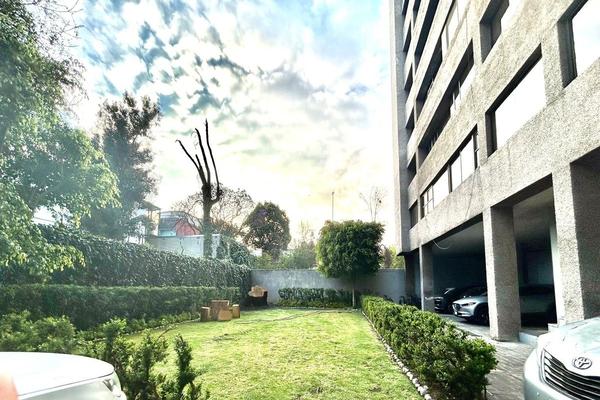 Foto de inmueble en  , Col. Toriello Guerra C.P. 14050, Tlalpan