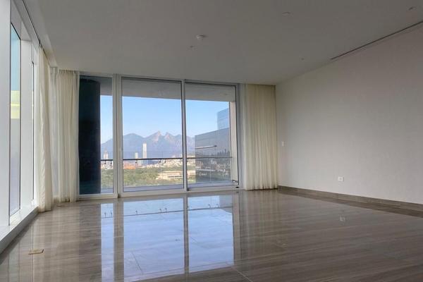 Foto de inmueble en Torre Arbol, Col. Valle Del Campestre C.P. 66265, San Pedro Garza García