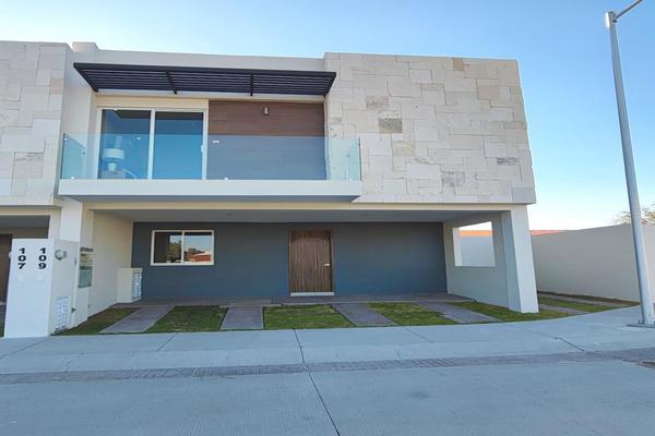 Foto de inmueble en  , Col. Trojes de Alonso C.P. 20116, Aguascalientes