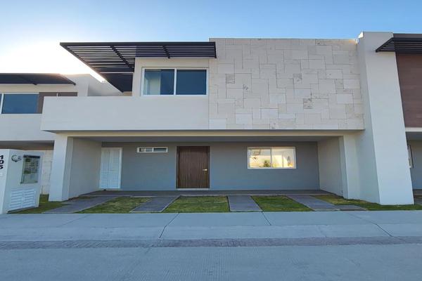 Foto de inmueble en  , Col. Trojes de Alonso C.P. 20116, Aguascalientes
