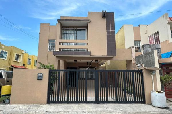 Foto de inmueble en Tulipan #406, Col. Jesús Luna Luna C.P. 89514, Ciudad Madero