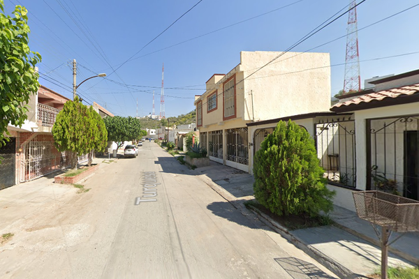 Foto de inmueble en Tusquesa, Col. La Esperanza C.P. 35020, Gómez Palacio