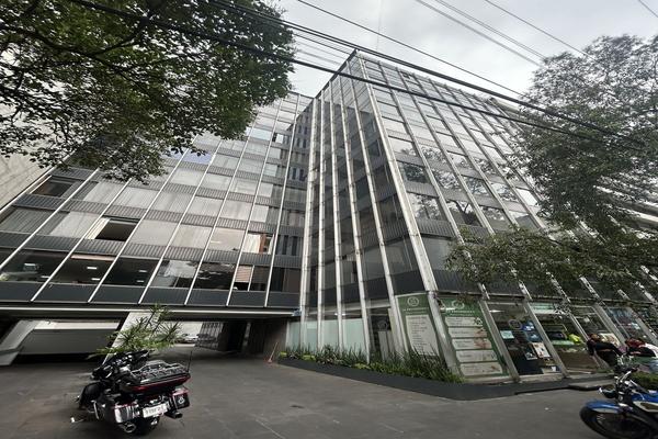 Foto de inmueble en Tuxpan, Col. Roma Sur C.P. 06760, Cuauhtémoc