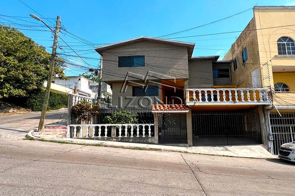 Foto de inmueble en  , Col. Universidad Poniente C.P. 89336, Tampico