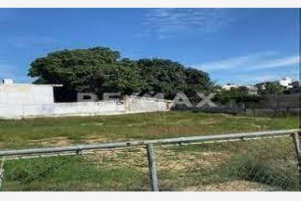 Foto de inmueble en veracruz, Col. Las Rosas C.P. 35090, Gómez Palacio