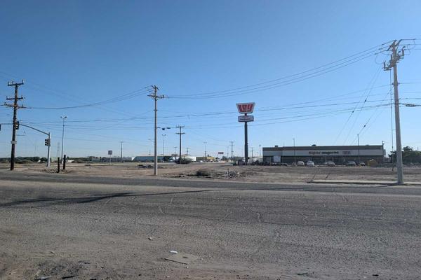 Via Del Sol Se vende terreno comercial Via del Sol, Colonia Veredas del Sol, C.P. 21225