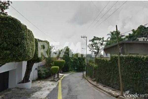 Foto de inmueble en Vía Láctea, Col. Rancho Tetela C.P. 62160, Cuernavaca