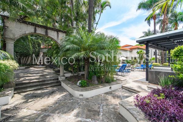 Foto de inmueble en Vía Láctea, Col. Rancho Tetela C.P. 62160, Cuernavaca