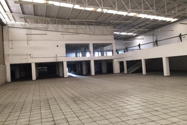 Foto de inmueble en via morelos, Col. San José Jajalpa C.P. 55090, Ecatepec de Morelos