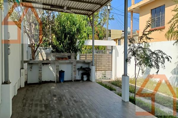 Foto de inmueble en  , Col. Vicente Guerrero C.P. 89580, Ciudad Madero