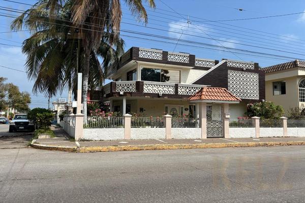 Foto de inmueble en , Col. Vicente Guerrero C.P. 89580, Ciudad Madero
