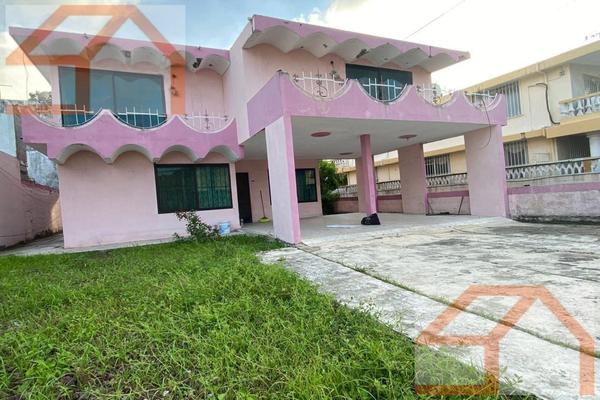 Foto de inmueble en  , Col. Vicente Guerrero C.P. 89580, Ciudad Madero