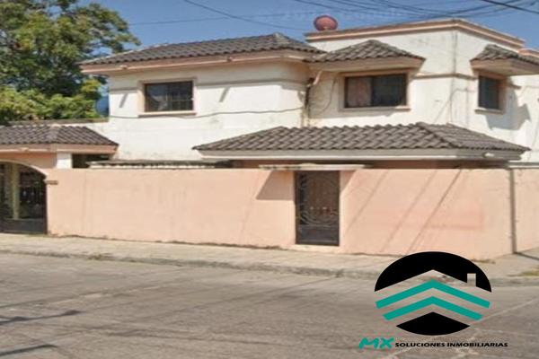 Foto de inmueble en  , Col. Vicente Guerrero C.P. 89580, Ciudad Madero