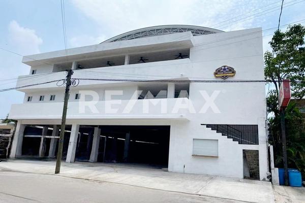 Foto de inmueble en Vicente Guerrero, Col. Vicente Guerrero C.P. 89580, Ciudad Madero