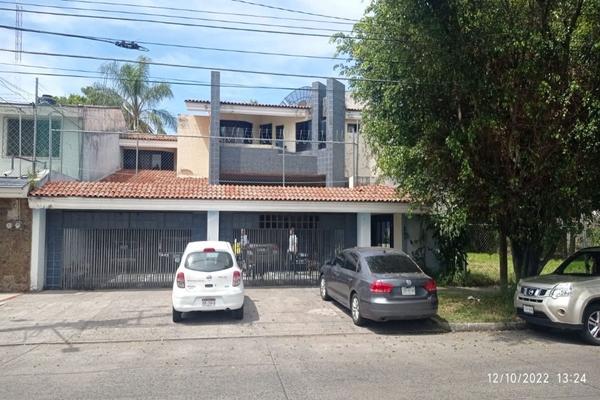 Foto de inmueble en Victoria, Col. Bosques de La Victoria C.P. 44540, Guadalajara
