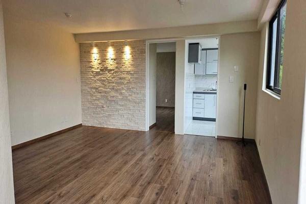 Foto de inmueble en Vid, Col. Nueva Santa Maria C.P. 02800, Azcapotzalco