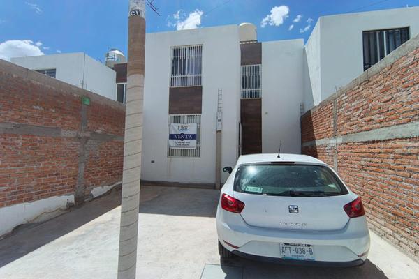 Venta casa en , Colonia Villa de las Norias, C.P. 20196