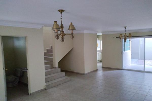 Foto de casa en renta en villa real , quinta villas, irapuato, guanajuato, 22722699 No. 02