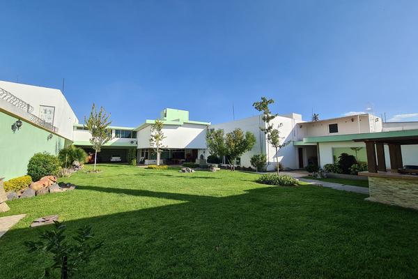 Foto de inmueble en Villas de Irapuato, Irapuato, Guanajuato, Col. Villas de Irapuato C.P. 36670, Irapuato