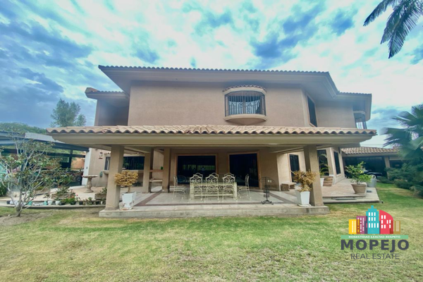 Foto de inmueble en Villas de irapuato, Col. Villas de Irapuato C.P. 36670, Irapuato
