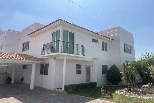 Foto de inmueble en Villas de Irapuato, Col. Villas de Irapuato C.P. 36670, Irapuato