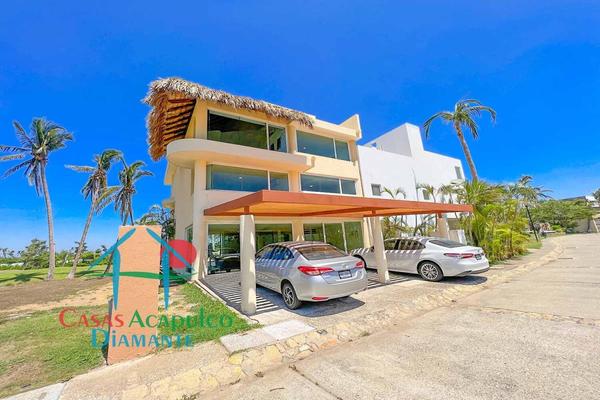 Foto de inmueble en Villas Xel-Ha #1, Col. Playa Diamante C.P. 39897, Acapulco de Juárez